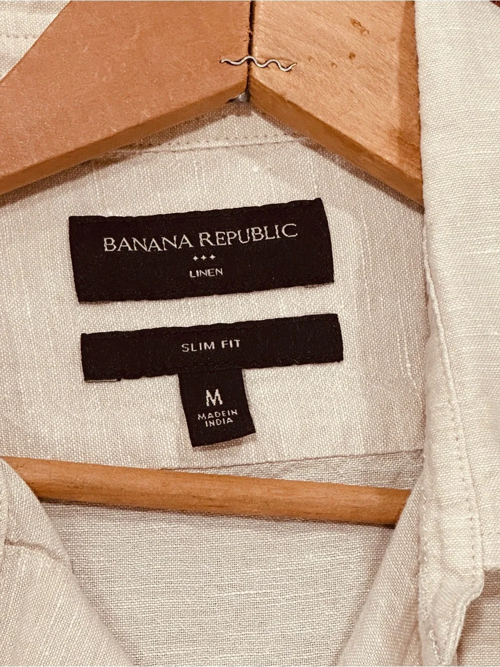 Banana Republic Men’s Short-Sleeve Linen Shirt in Beige medium